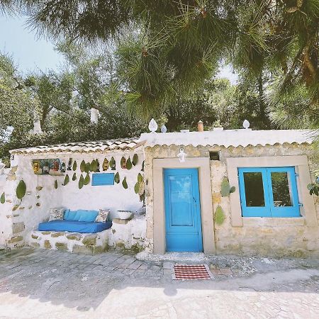 La Casa Del Nespolo Bed & Breakfast Capo dʼOrlando Eksteriør bilde