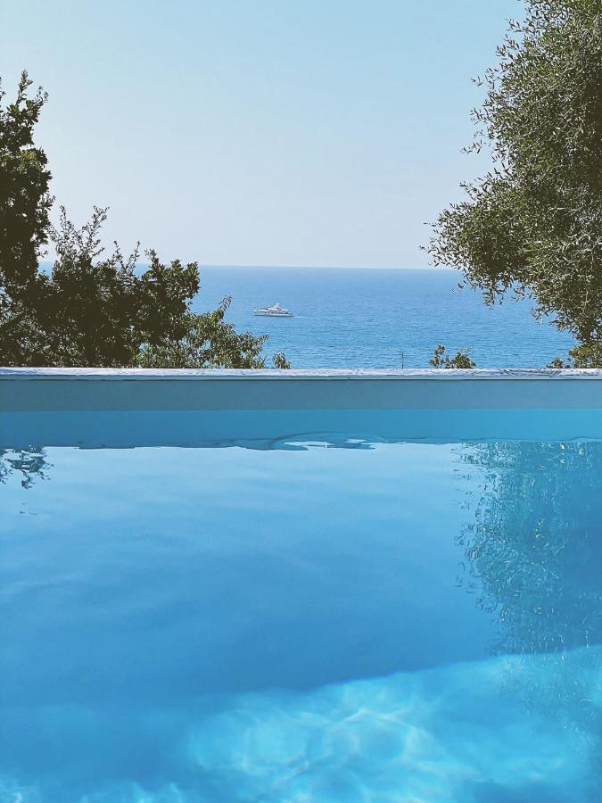 La Casa Del Nespolo Bed & Breakfast Capo dʼOrlando Eksteriør bilde